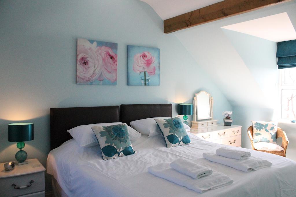 Brynhaul Bed And Breakfast Maenclochog Room photo